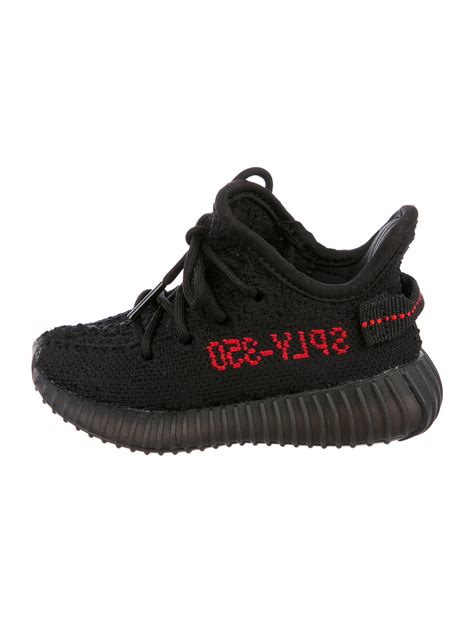 yeezy sneakers for boys